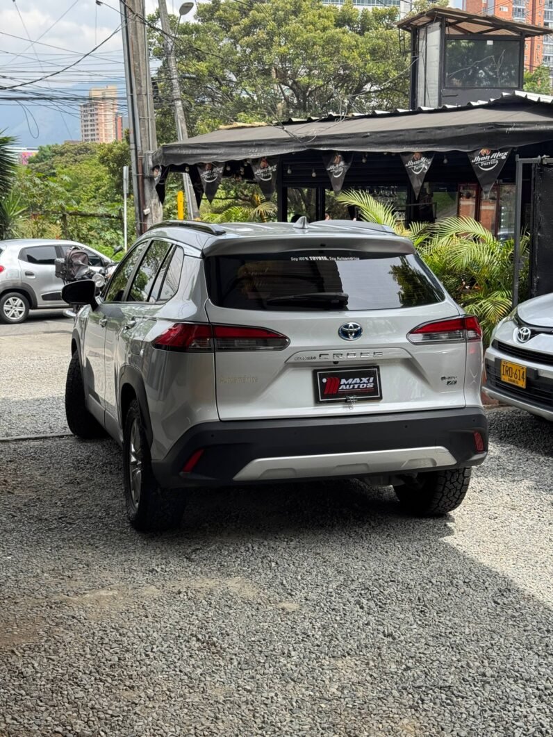 
								TOYOTA COROLLA CROSS XEI HYBRID 1.8 AT full									