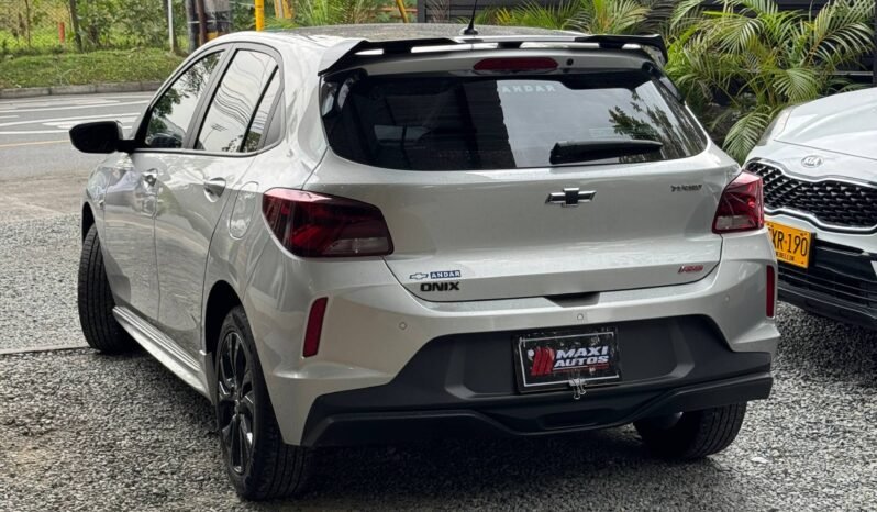 
								CHEVROLET ONIX RS MT HB full									