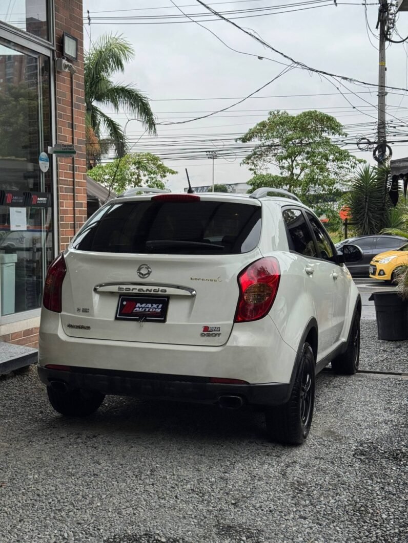 
								SSANGYONG KORANDO C MT 4X2 full									