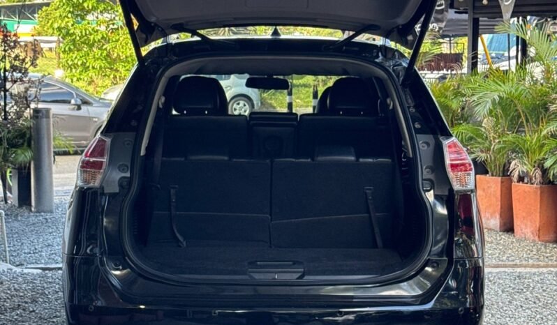 
								NISSAN XTRAIL EXCLUSIVE 2.5 AT 4X4 full									