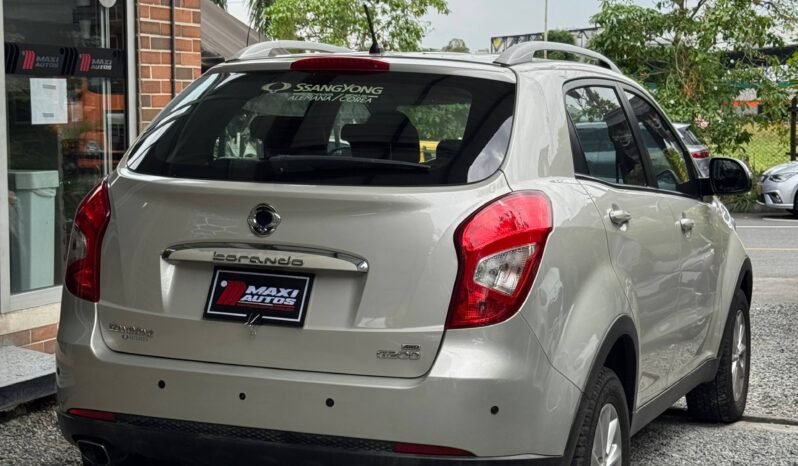 
								SSANGYONG KORANDO C AT 2.0 GASOLINA 4X2 full									