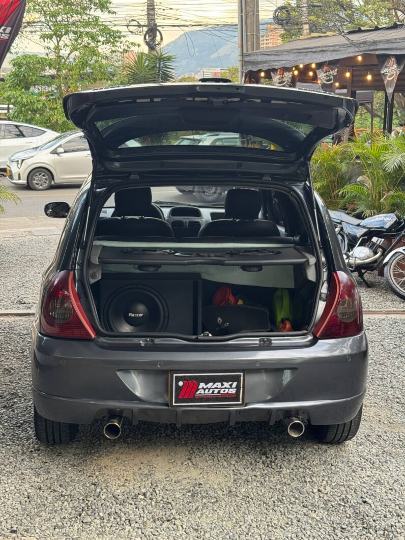 
								RENAULT CLIO CAMPUS 1.2 MT full									