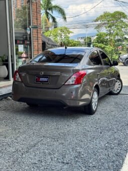 
										NISSAN VERSA DRIVE AT 1.6 SD full									