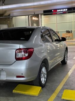 
										RENAULT LOGAN PRIVILEGE AT 1.6 SD full									