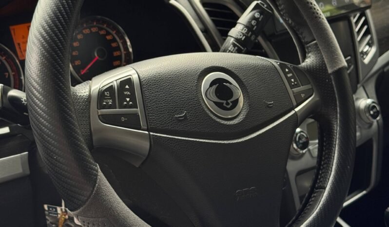 
								SSANGYONG KORANDO C AT 2.0 GASOLINA 4X2 full									