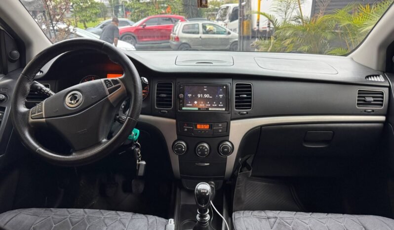 
								SSANGYONG KORANDO C MT 4X2 full									