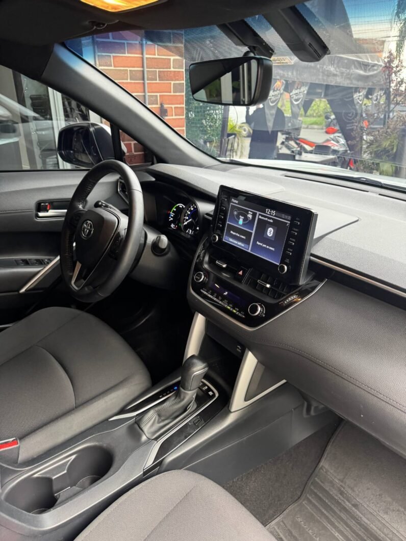 
								TOYOTA COROLLA CROSS XEI HYBRID 1.8 AT full									
