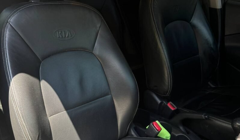 
								KIA RIO UB EX HB 1.250 MT full									
