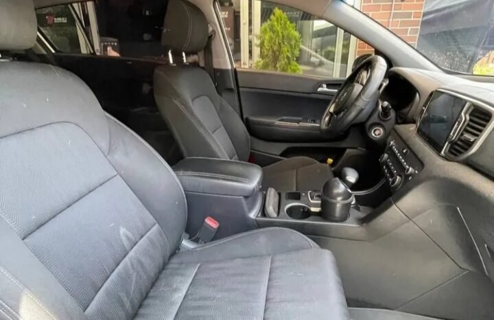 
								KIA NEW SPORTAGE LX AT 4X2  2.0 GASOLINA full									