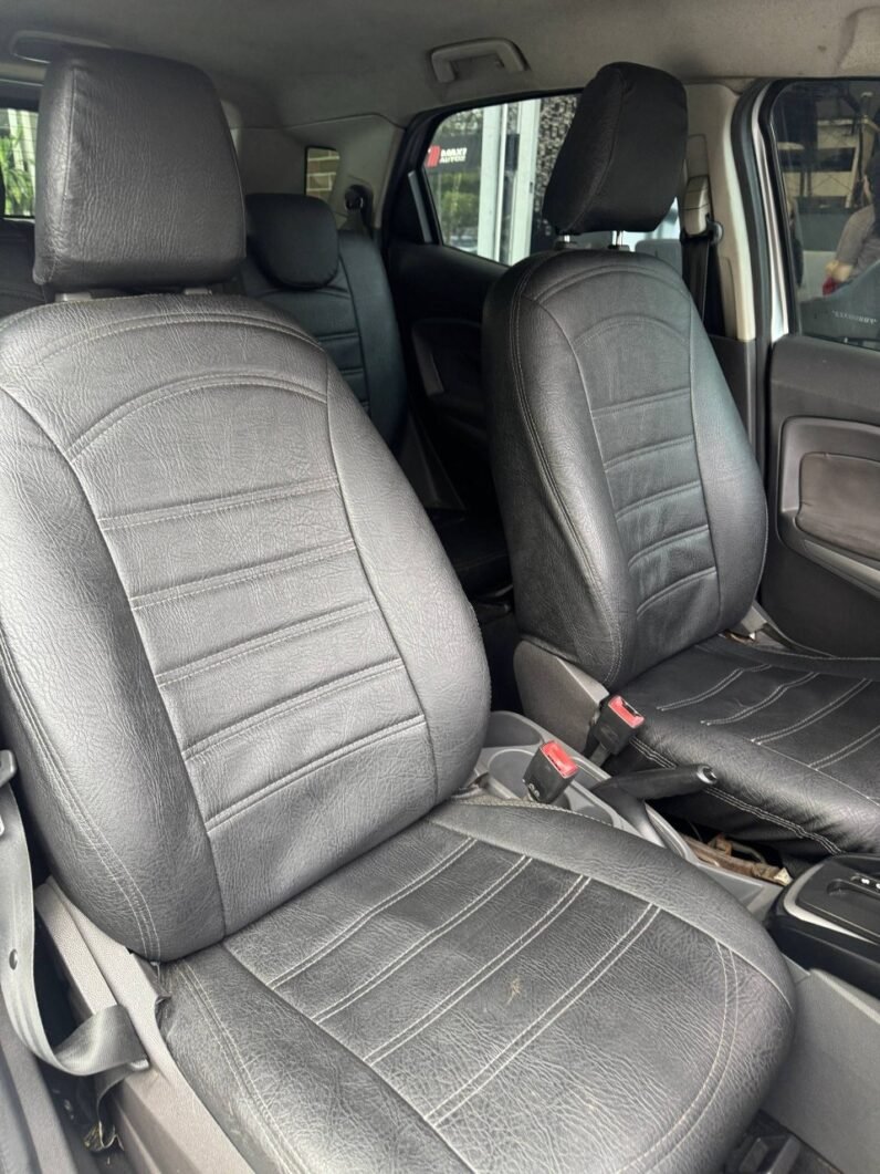 
								FORD ECOSPORT TITANIUM AT 4X2 full									