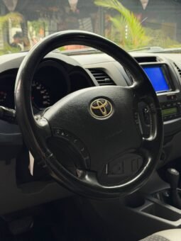 
										TOYOTA HILUX 3.0 AT DIESEL 4X4 full									