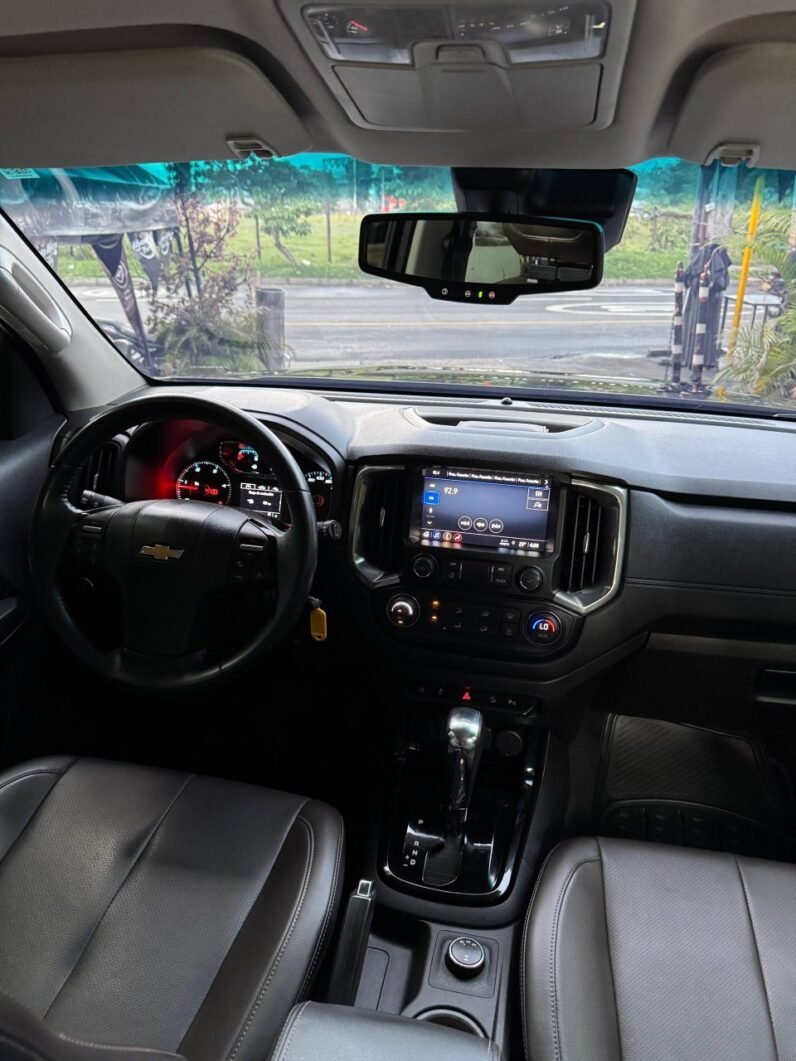 
								CHEVROLET TRAILBLAZER LTZ TP 2.8L 4X4 DIESEL full									
