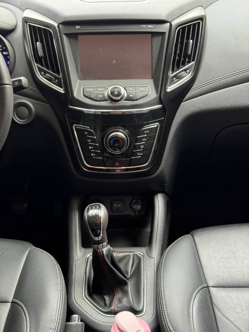 
								CHANGAN CS35 LUXURY 1.6 MT full									