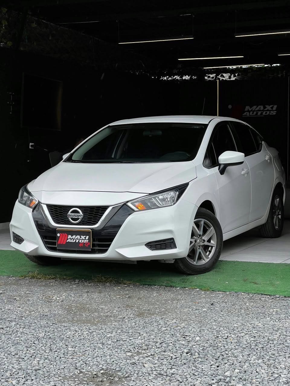 NISSAN NEW VERSA SENSE MT 1.6
