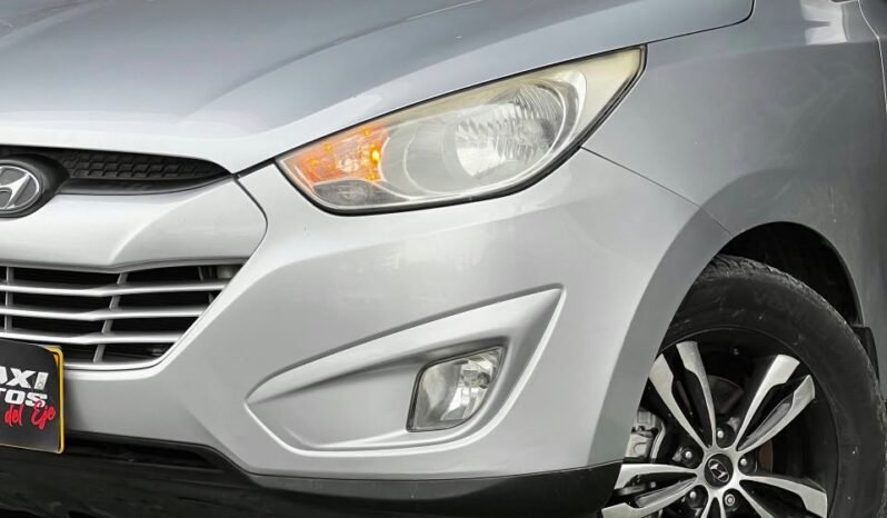 
								HYUNDAI TUCSON IX35 GL  MT 2.0 4X2 GASOLINA full									