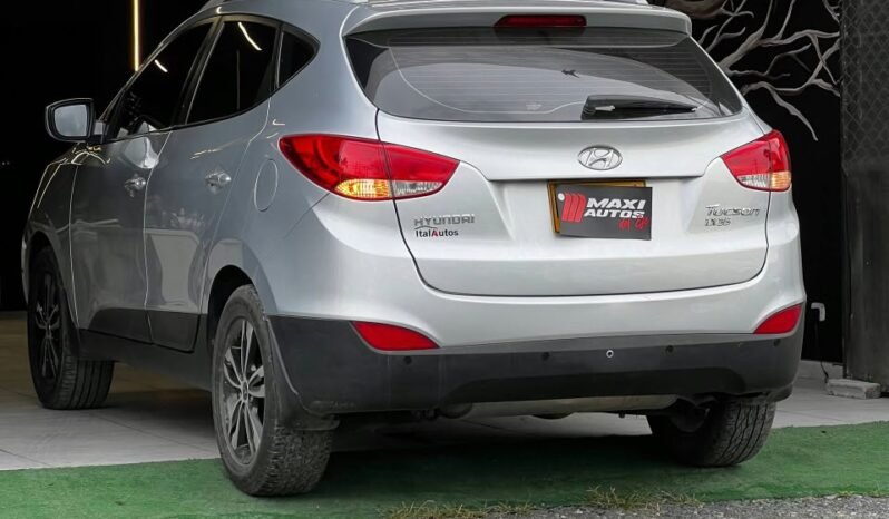 
								HYUNDAI TUCSON IX35 GL  MT 2.0 4X2 GASOLINA full									