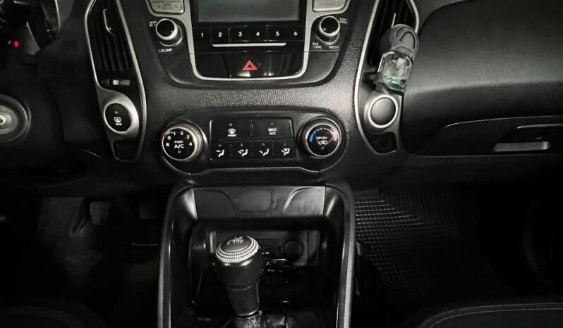 
								HYUNDAI TUCSON IX35 GL  MT 2.0 4X2 GASOLINA full									