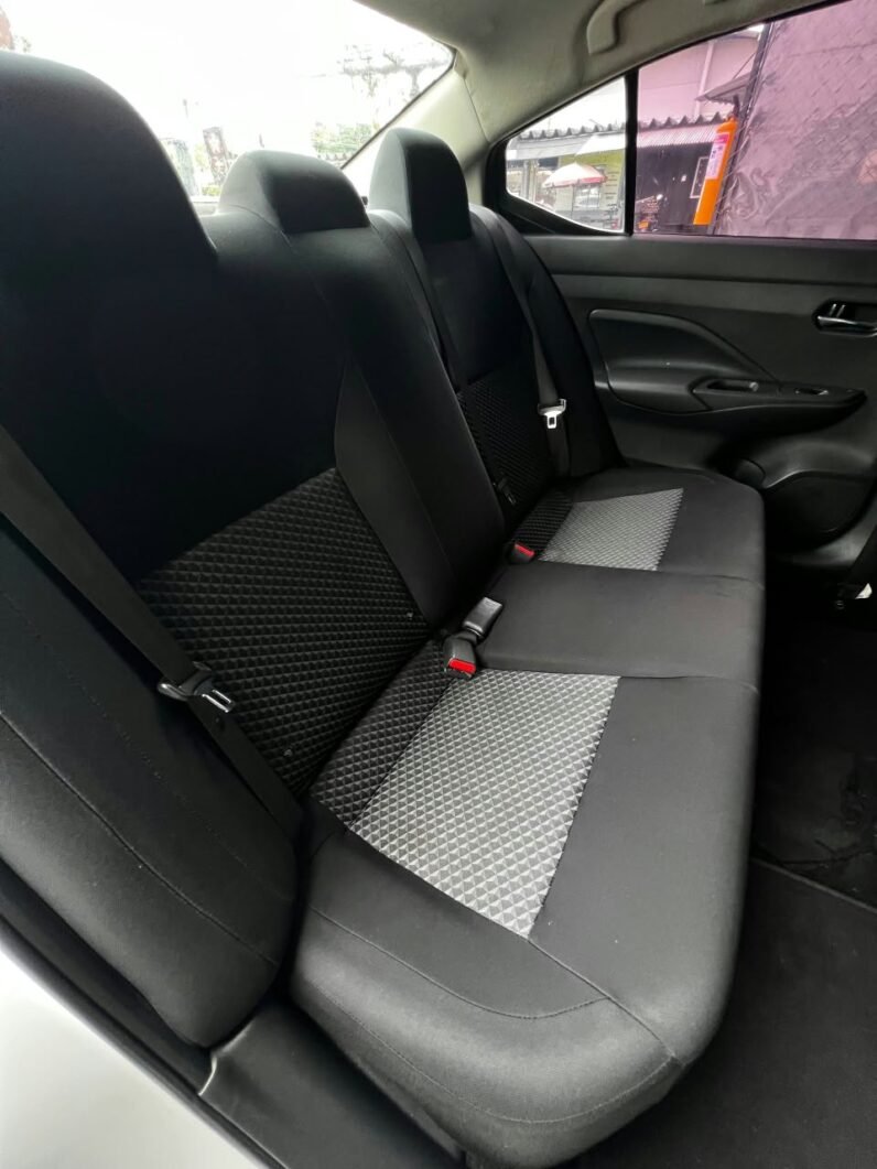 
								NISSAN NEW VERSA SENSE MT 1.6 full									
