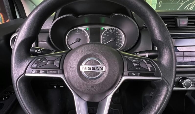 
								NISSAN NEW VERSA SENSE MT 1.6 full									