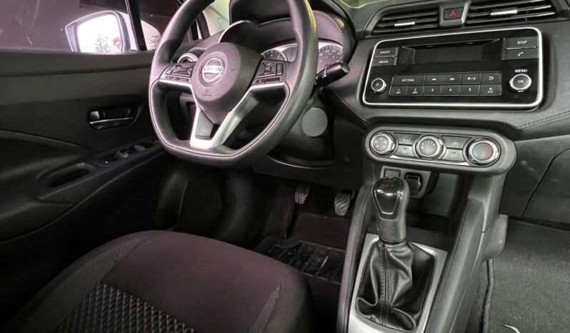 
								NISSAN NEW VERSA SENSE MT 1.6 full									