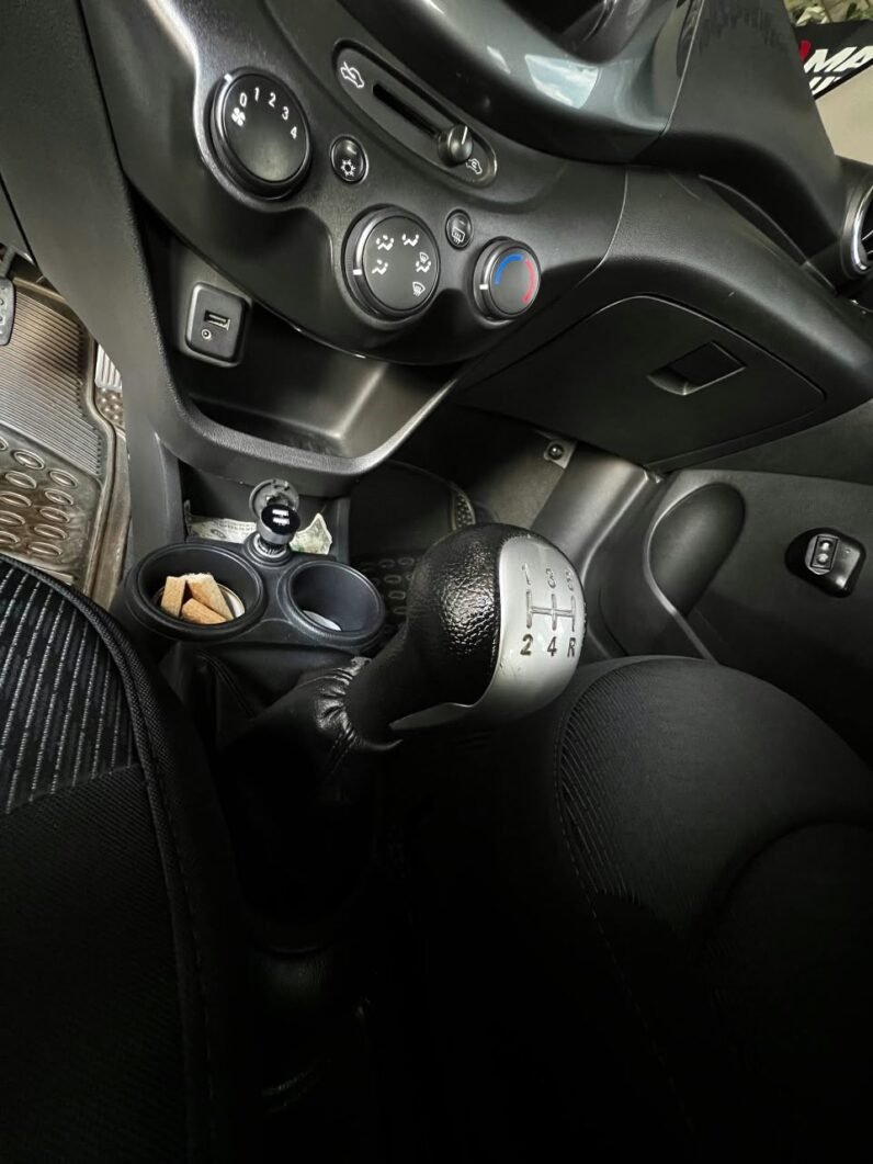 
								CHEVROLET BEAT LS MT 1.2 SD full									
