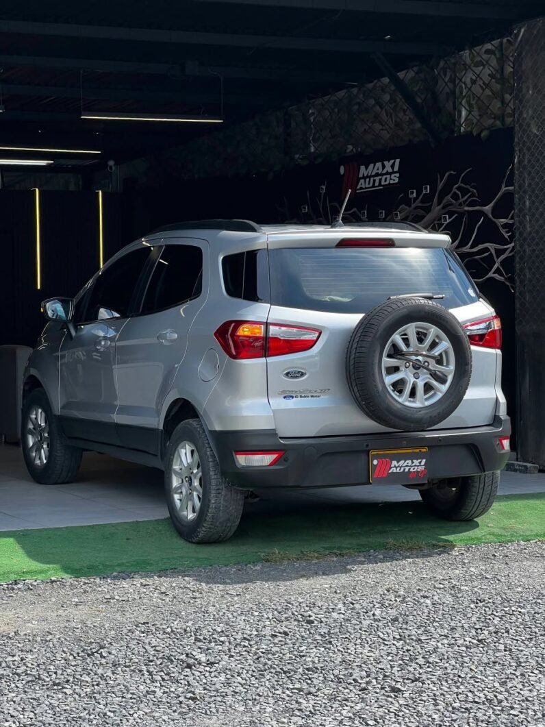 
								FORD ECOSPORT SE 1.5 MT full									