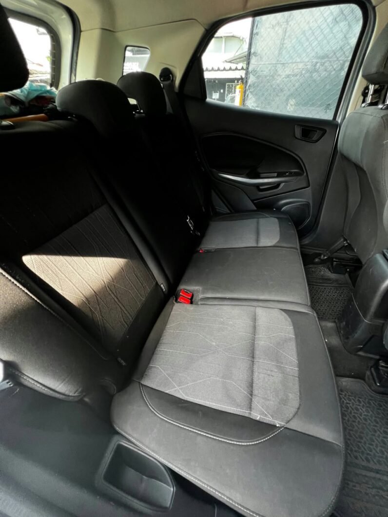 
								FORD ECOSPORT SE 1.5 MT full									