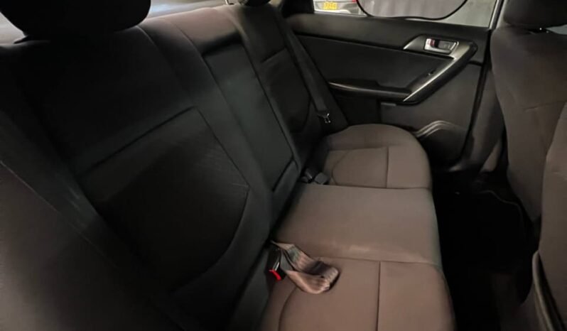 
								KIA CERATO FORTE SX 1.6 MT full									