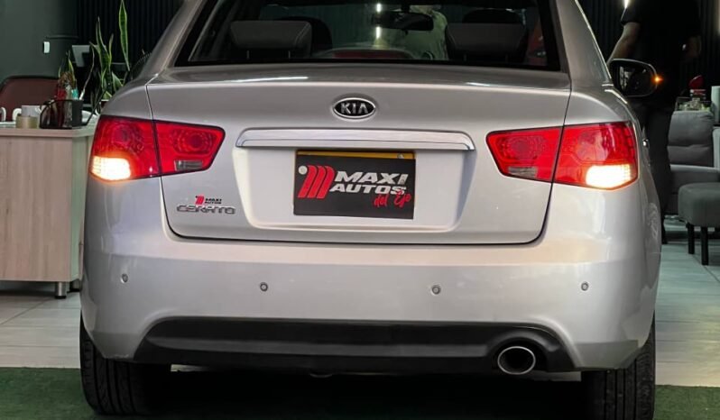 
								KIA CERATO FORTE SX 1.6 MT full									