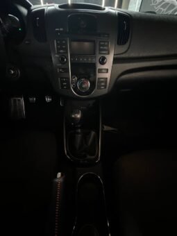 
										KIA CERATO FORTE SX 1.6 MT full									