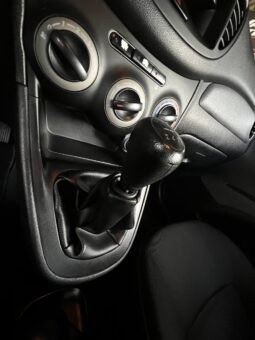 
										HYUNDAI I10 GL MT 1.0 full									