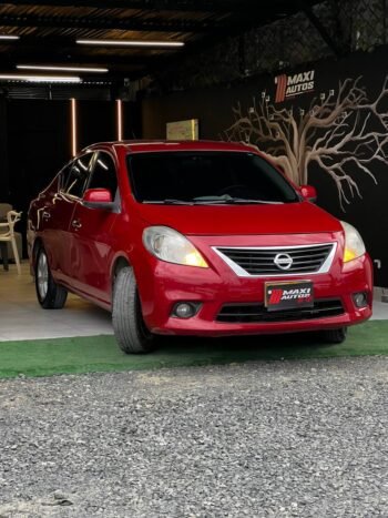 NISSAN VERSA ADVANCE MT 1.6 SD
