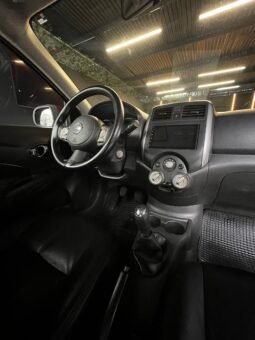
										NISSAN VERSA ADVANCE MT 1.6 SD full									