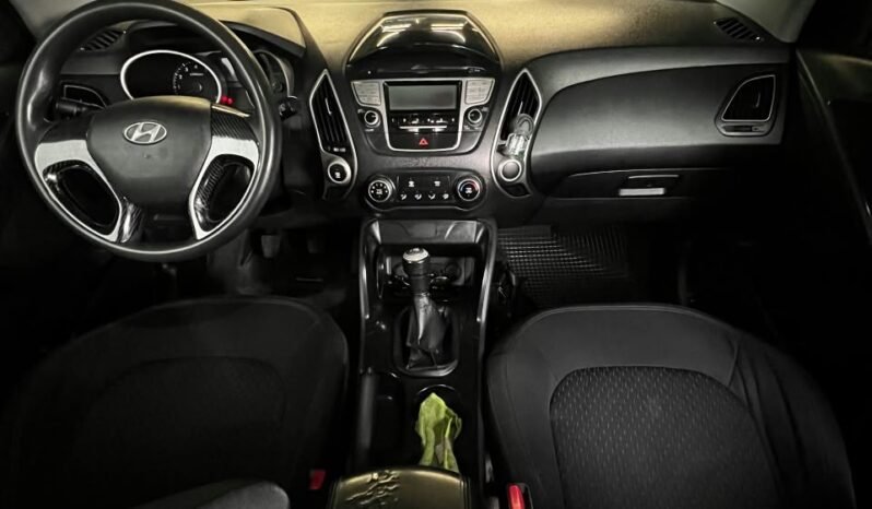 
								HYUNDAI TUCSON IX35 GL  MT 2.0 4X2 GASOLINA full									