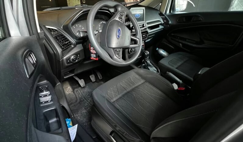 
								FORD ECOSPORT SE 1.5 MT full									