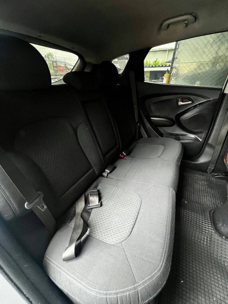 
								HYUNDAI TUCSON IX35 GL  MT 2.0 4X2 GASOLINA full									