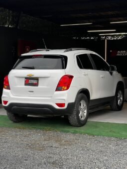 
										CHEVROLET TRACKER LS MT 1.8 4X2 full									