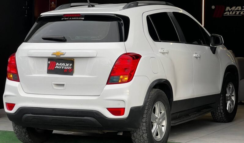 
								CHEVROLET TRACKER LS MT 1.8 4X2 full									