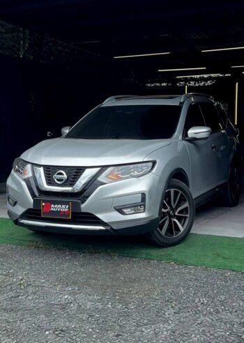 NISSAN X-TRAIL T32 2.5 AT 4X4