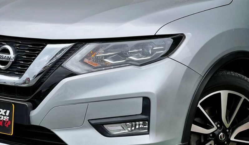 
								NISSAN X-TRAIL T32 2.5 AT 4X4 full									