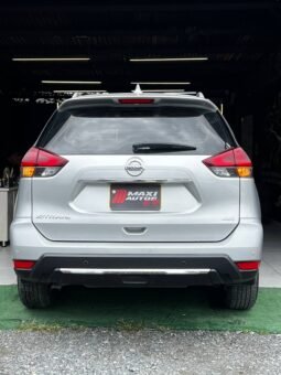 
										NISSAN X-TRAIL T32 2.5 AT 4X4 full									
