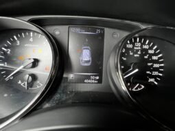 
										NISSAN X-TRAIL T32 2.5 AT 4X4 full									