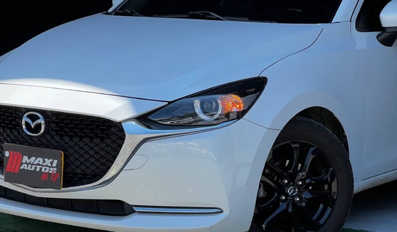
								MAZDA 2 GRAND TOURING LX 1.5 AT full									