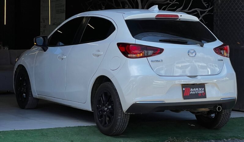 
								MAZDA 2 GRAND TOURING LX 1.5 AT full									