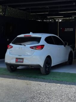 
										MAZDA 2 GRAND TOURING LX 1.5 AT full									