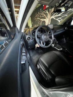 
										MAZDA 2 GRAND TOURING LX 1.5 AT full									