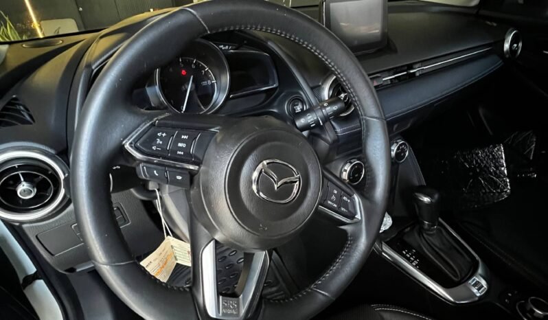 
								MAZDA 2 GRAND TOURING LX 1.5 AT full									