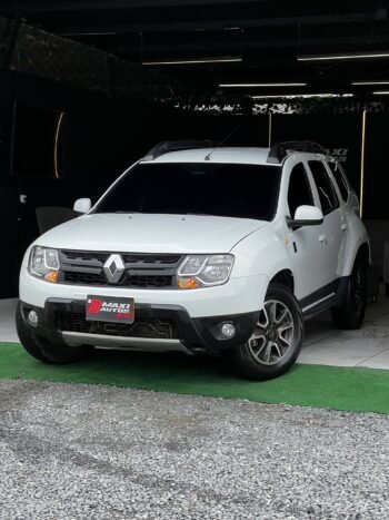 RENAULT DUSTER DYNAMIQUE 4X4 MT 2.0