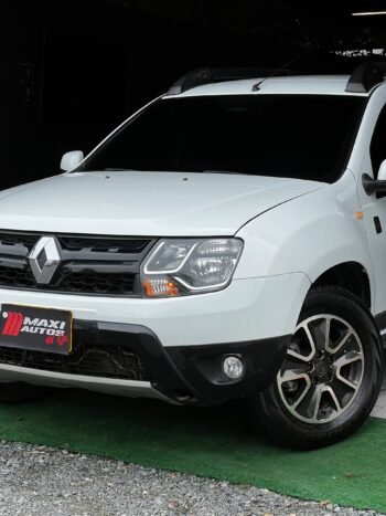 RENAULT DUSTER DYNAMIQUE 4X4 MT 2.0