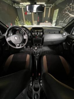 
										RENAULT DUSTER DYNAMIQUE 4X4 MT 2.0 full									